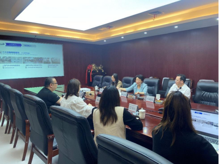 Chen Lijun, Secretary of the Party Working Committee of Dongtai High tech Zone, and her delegation visited Wuxi Evergrande Electronic Technology Co., Ltd